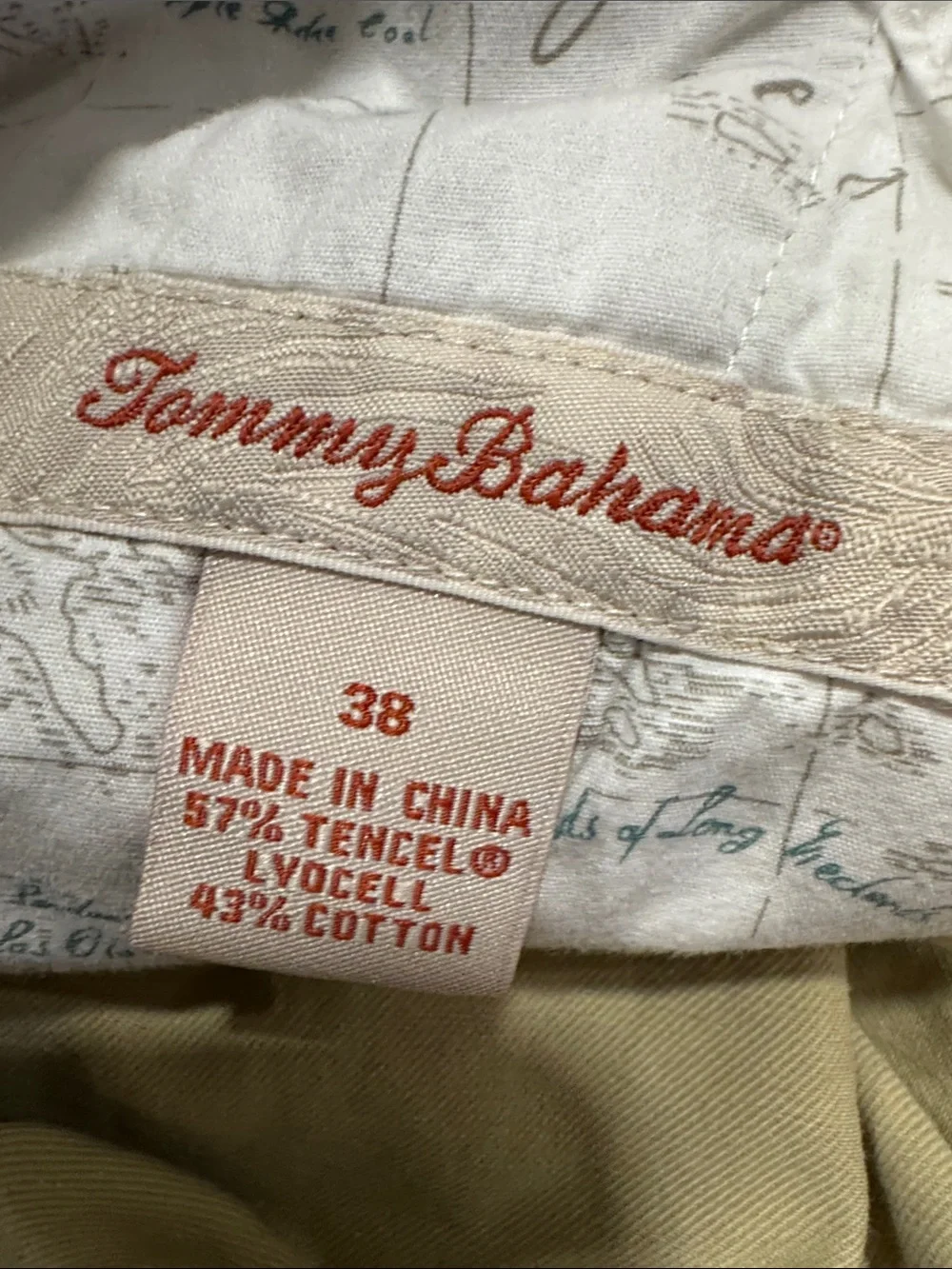 Tommy Bahama Relax Mens 38 Classic Khaki Soft Shorts Multi Pockets Elastic Waist